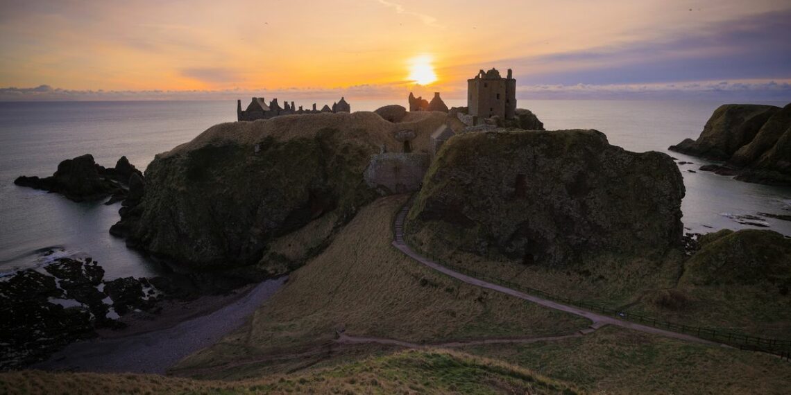 ECOSSE