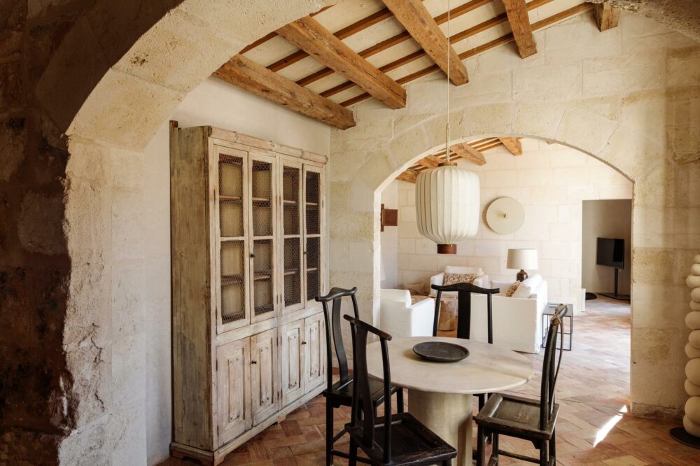 @Vestige Collection, Santa Ana