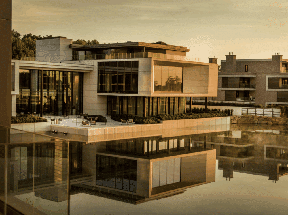 Hôtel au bord de l'eau