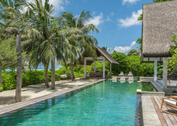 Four Seasons Resorts Maldives