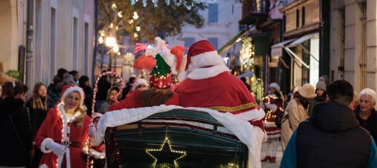 Arles, traîneau du Père Noël