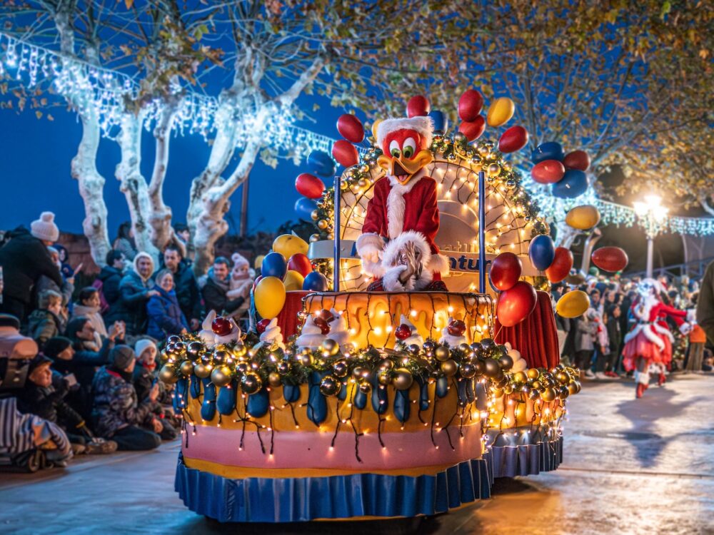 Christmas Parade dans la zone Mediterrània, à PortAventura Park