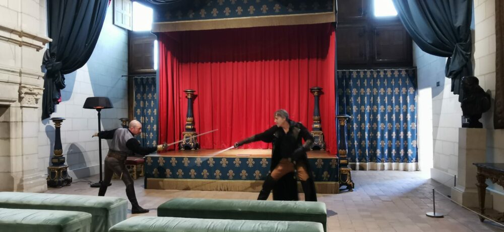 2 escrimeurs théâtre 