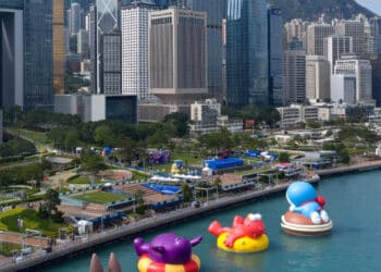 Hong Kong "Water Parade" ©ARR.AllRightsReserved