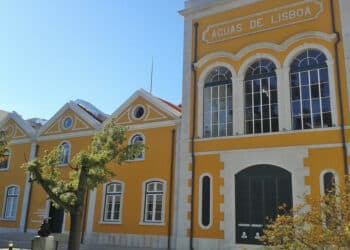 maison jaune de Lisbonne