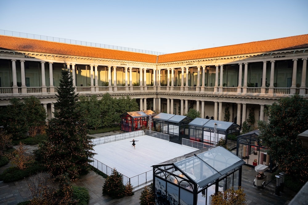 Une patinoire au coeur du Quadrilatero de la Moda