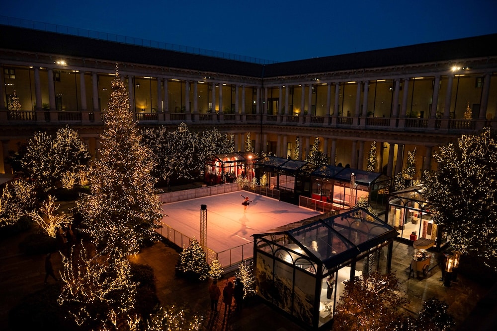 Une patinoire au coeur du Quadrilatero de la Moda