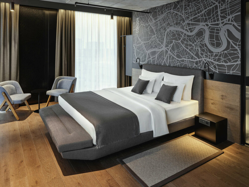 chambre blanche et grise