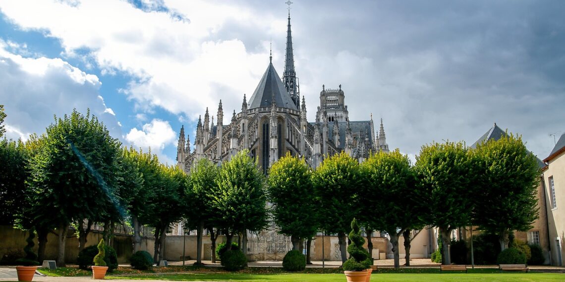 jardin cathédrale Orléans