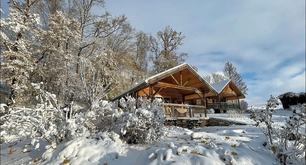 Charmes en Chalets, Haute-Marne : une parenthèse hivernale au bord de l’eau