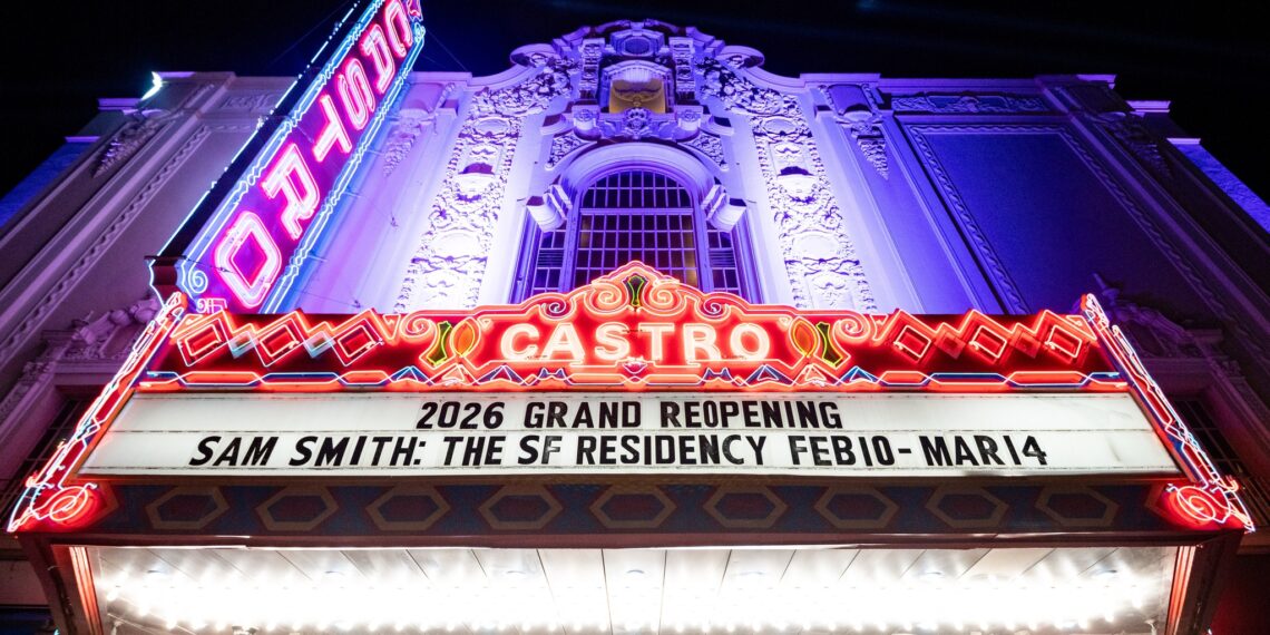 théâtre immeuble extérieur néons