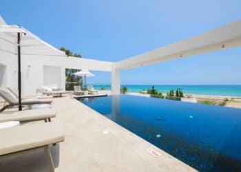 LA BADIRA INVITE À UN VOYAGE