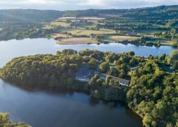 lac forêts hotel