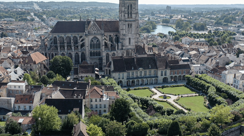 Meaux Marne Ourcq