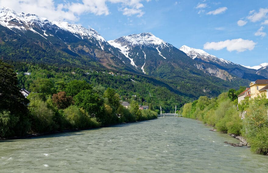 autriche lac montagnes été
