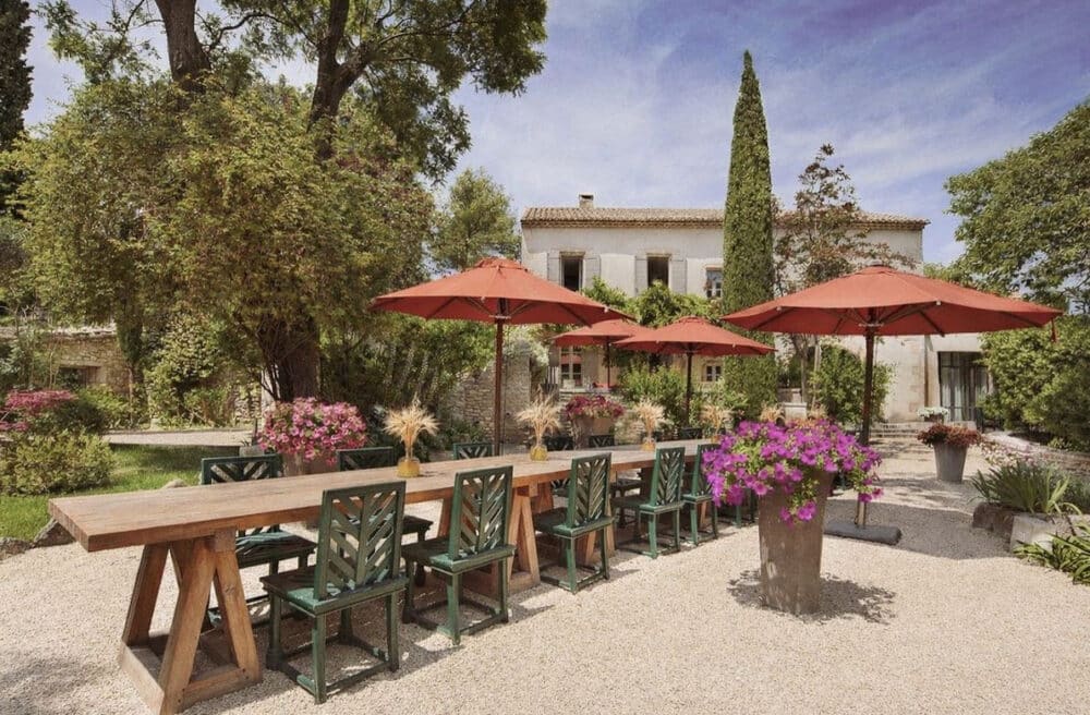 Le Chef 2* Sylvestre Wahid rouvre une maison à Saint Rémy de Provence