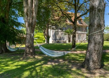 manoir jardin hamacs