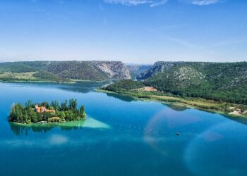lac île
