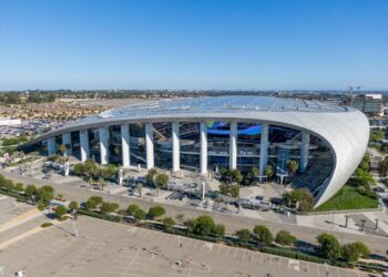 stade bâtiment extérieur