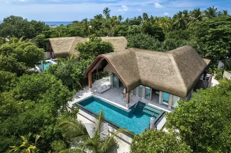 villa avec piscine