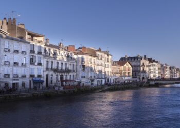 Quel est le meilleur itinéraire pour visiter Bayonne en une journée ?
